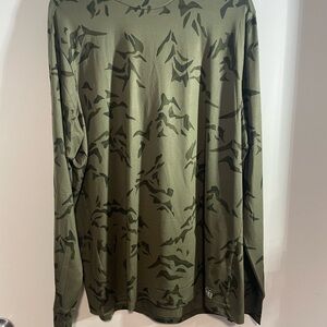 REI Men's Olive Camouflage Long Sleeve Shirt